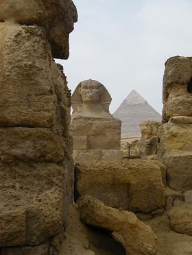 
جفاف كبير قبل 4200 عام، ربما أنهى عهد بناء الأهرامات في مصر القديمة.
