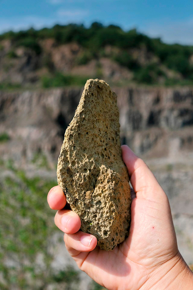 コロレボ遺跡で発見された石器。