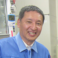 山田 太郎氏