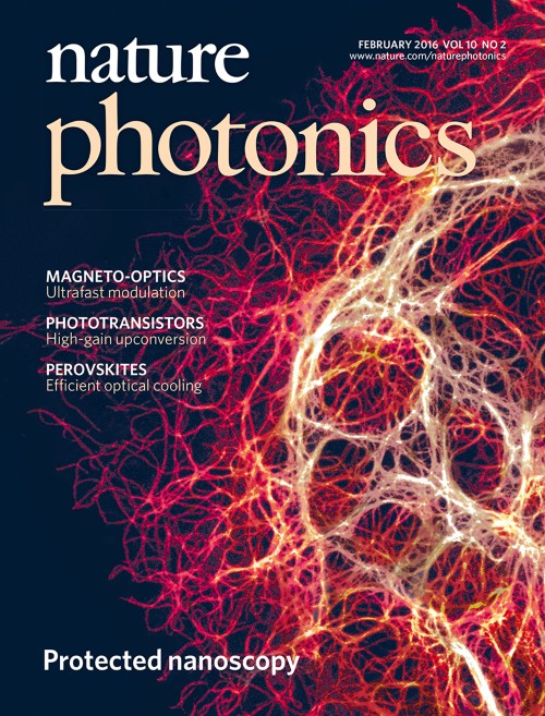 Nature Photonics目次の表紙