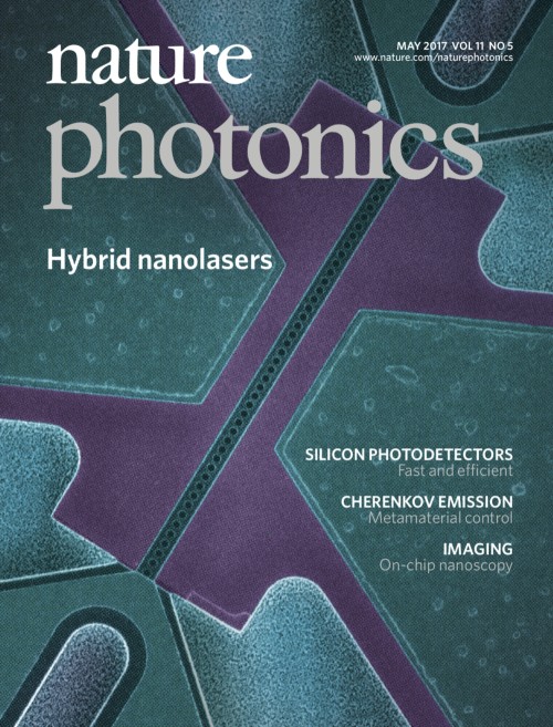 Nature Photonics目次の表紙