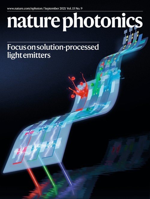 Nature Photonics目次の表紙