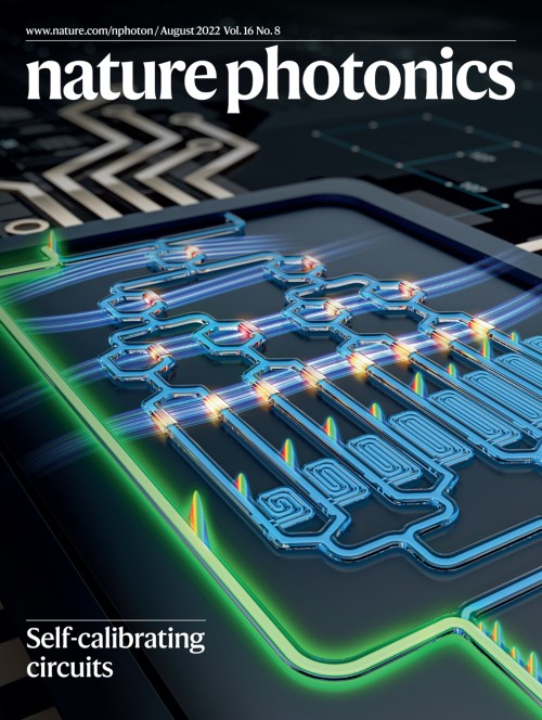 Nature Photonics目次の表紙