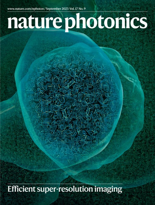 Nature Photonics目次の表紙