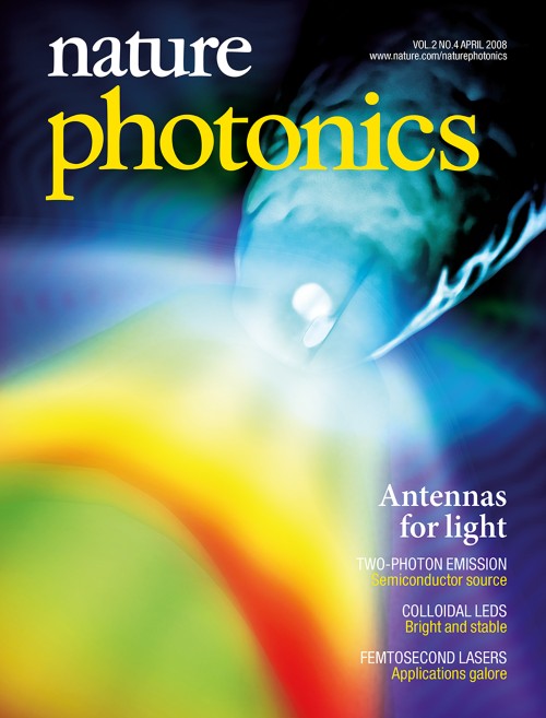 Nature Photonics目次の表紙