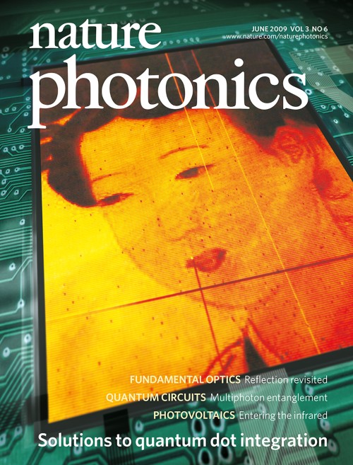 Nature Photonics目次の表紙