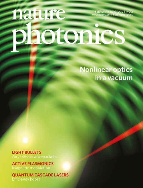 Nature Photonics目次の表紙