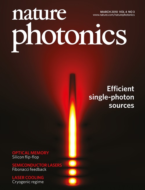 Nature Photonics目次の表紙