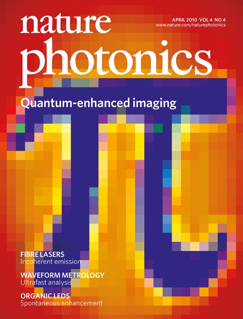 Nature Photonics目次の表紙