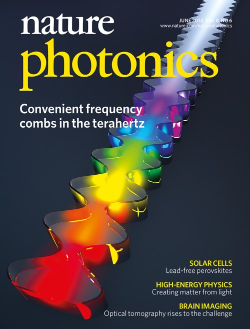 Nature Photonics目次の表紙