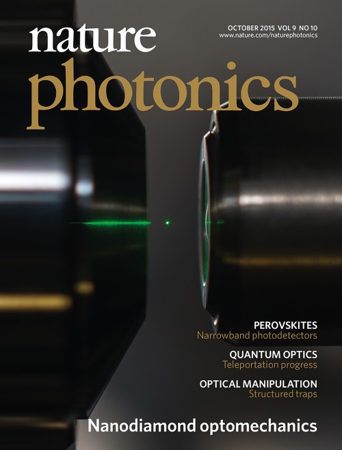 Nature Photonics目次の表紙