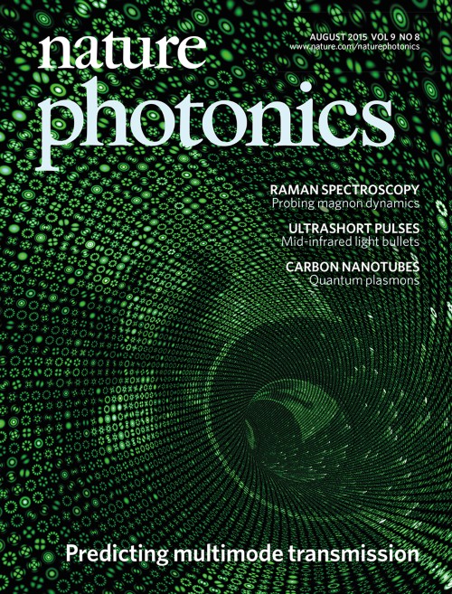 Nature Photonics目次の表紙