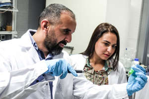 NYUAD Ali Trabolsi and Farah Benyettou collaborated with colleagues to develop a strategy to deliver insulin orally.