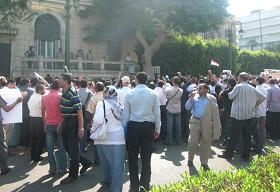 
Over 5,000 university professors joined the march, which brought downtown Cairo to a standstill
