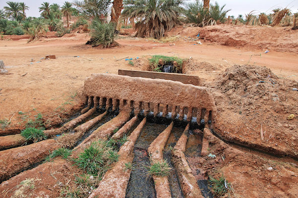 The water canal in the Timimun abandoned city in the Sahara desert, Algeria, Africa.
