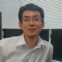 藤森 真一郎氏