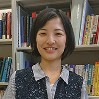 長谷川 知子氏
